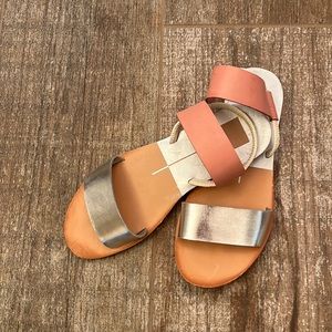 Women’s size 7.5 sandles